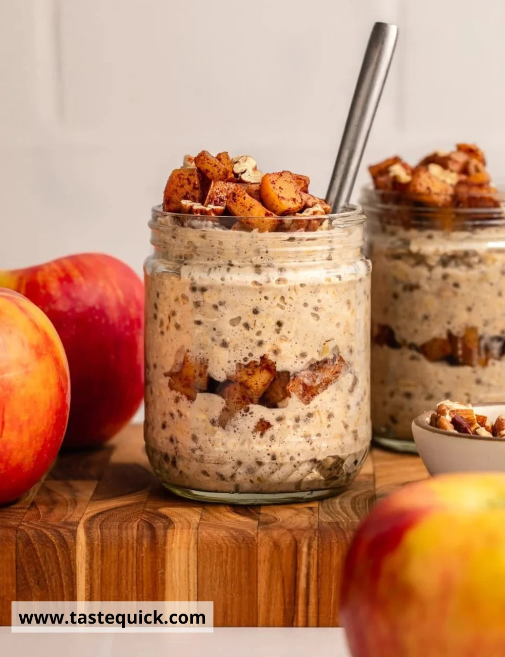 Apple Pie Overnight Oats