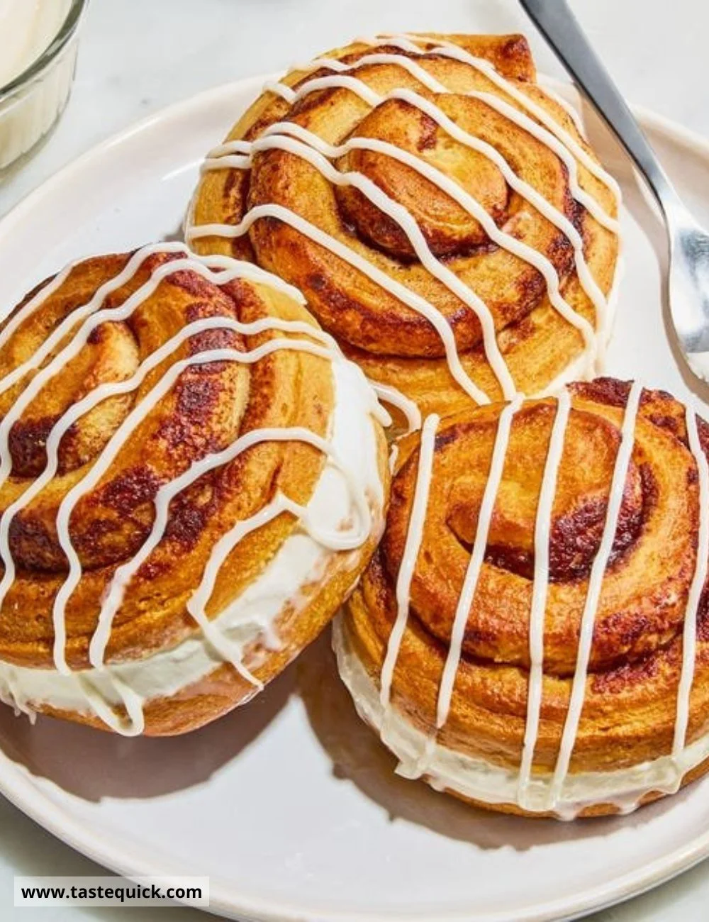 Cinnamon Roll Ice Cream Sandwiches