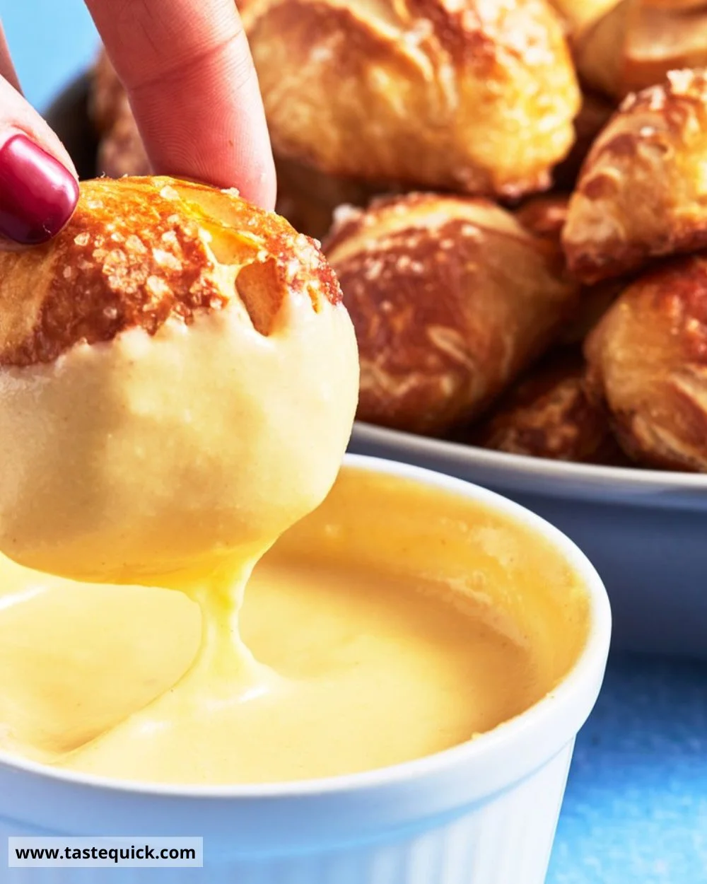Soft pretzel bites