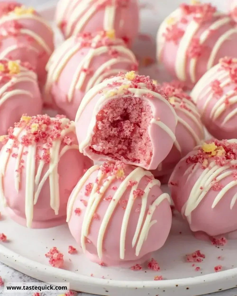 Strawberry Shortcake Truffles with fresh strawberries and creamy filling