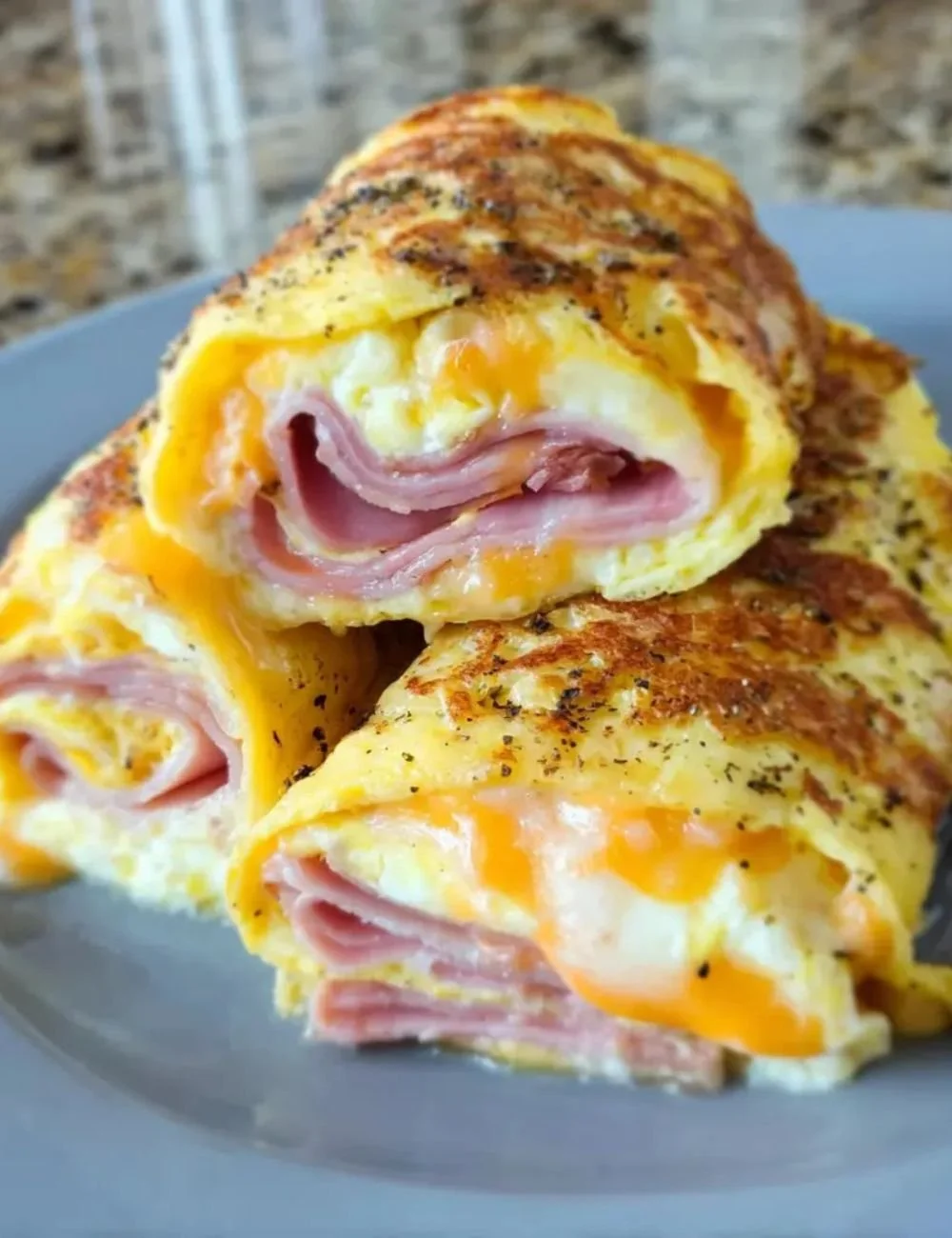 Delicious low carb breakfast roll ups filled with fresh ingredients.